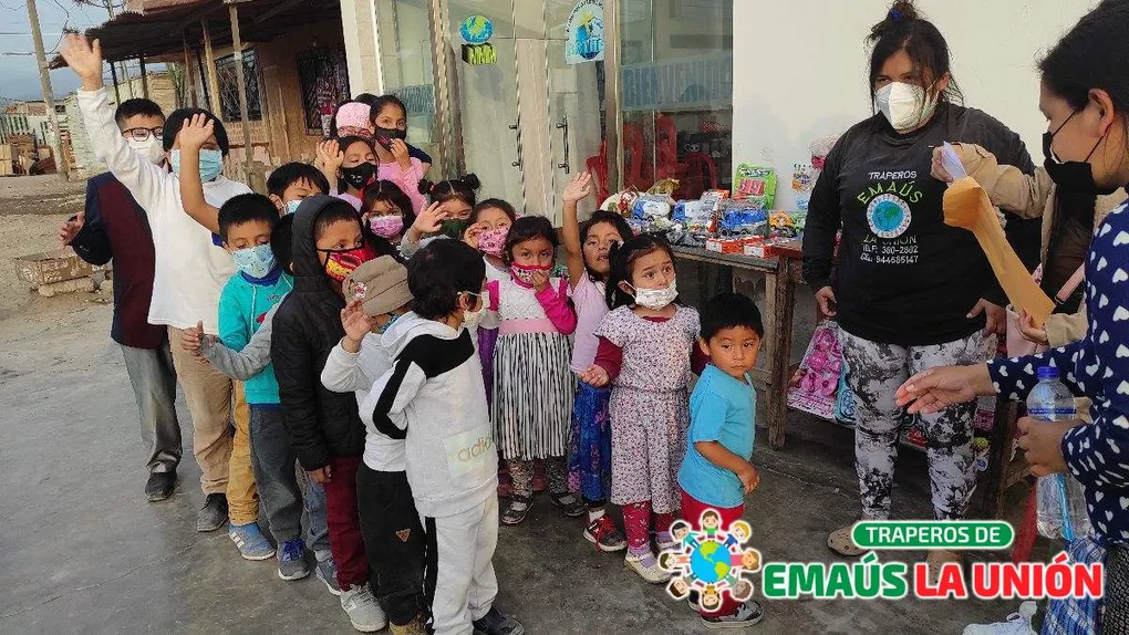 ¡Libera espacio y ayuda! Recolección de ropa usada en La Punta