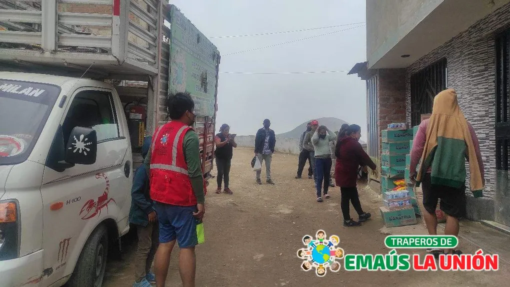 ¡Libera espacio y ayuda con la recolección de ropa usada en Lurigancho!