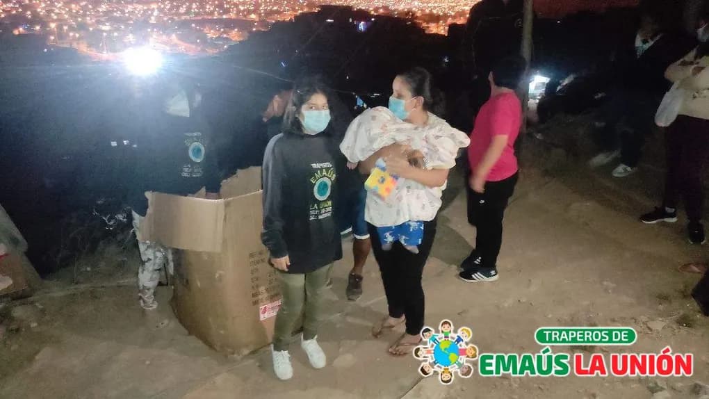 ¡Tus Juguetes Usados Hacen Sonreír a Otros Niños en Vitarte!