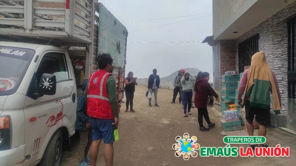 ¡Libera espacio y ayuda con la recolección de ropa usada en Lurigancho!
