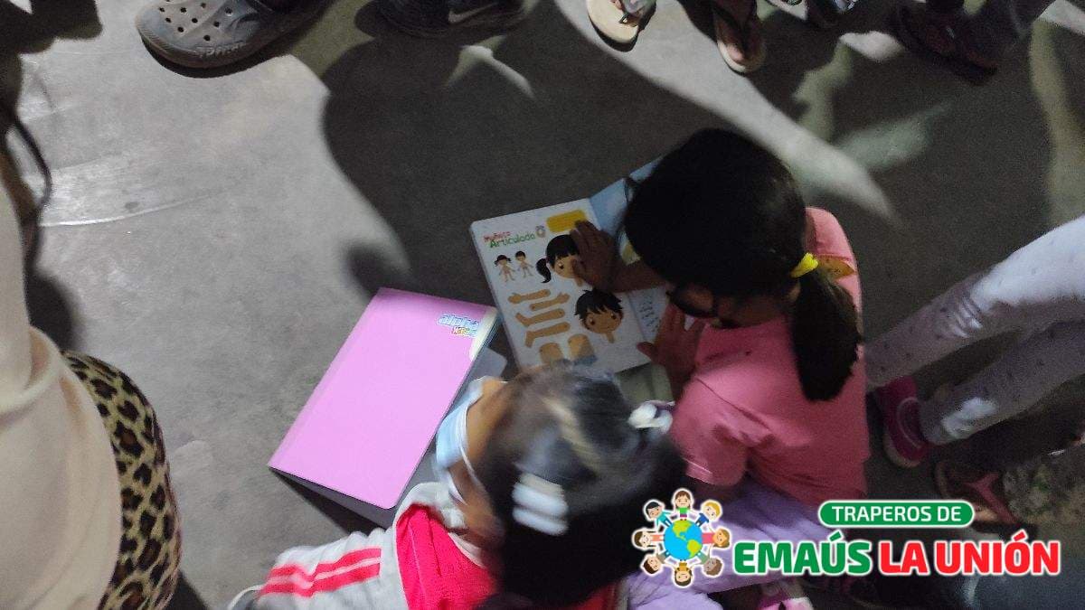 Donaciones en San Bartolo: Ayuda Social con Traperos de Emaús La Unión