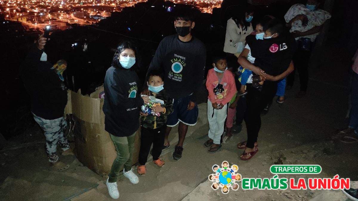 Dónde Donar Ropa Usada en Carabayllo: ¡Tu Ropa Tiene una Segunda Vida!