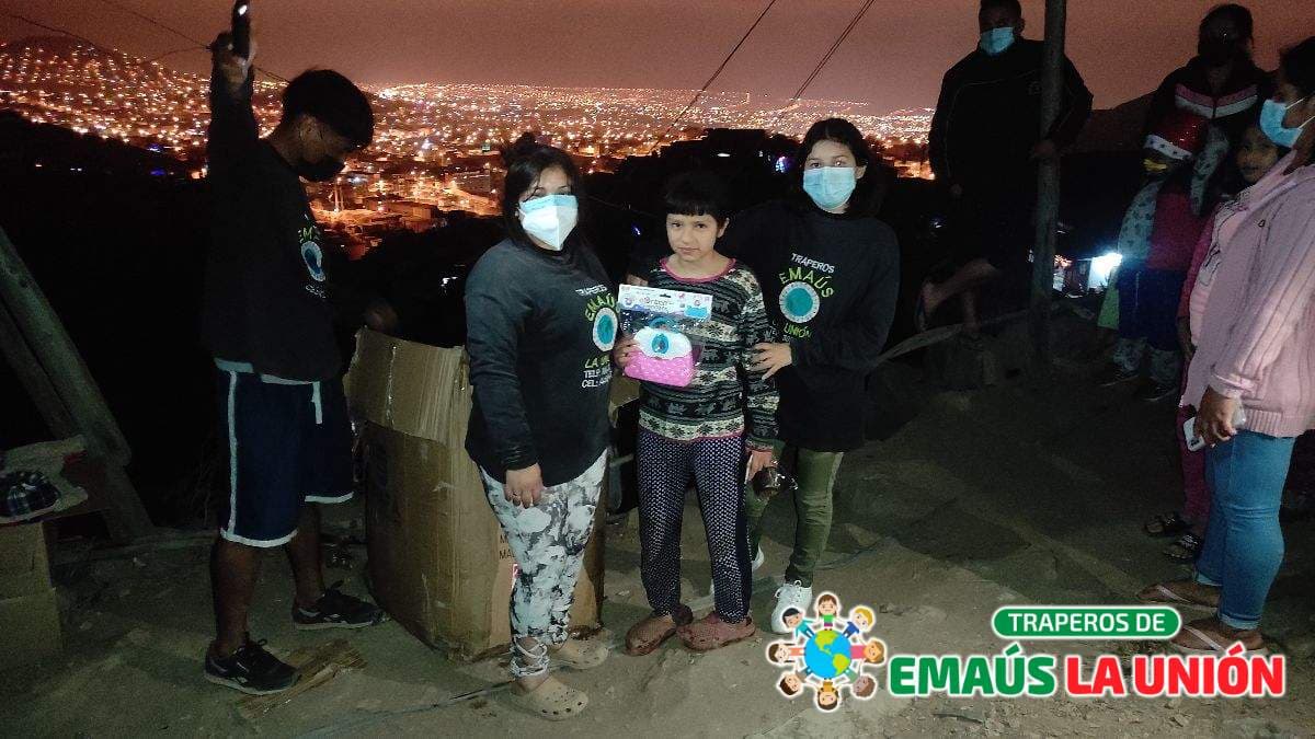 ¡Libera Espacio y Transforma Vidas: Recolección de Ropa Usada en Punta Negra!