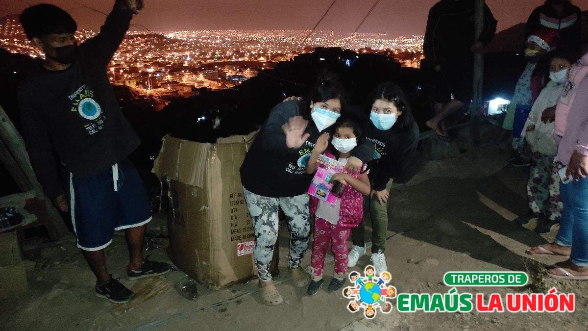 Traperos de Emaús en Punta Negra: Tu Donación Transforma Vidas