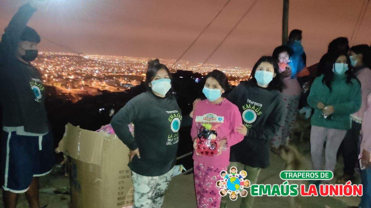 ¡Libera espacio y ayuda! Recolección de ropa usada en San Juan de Miraflores